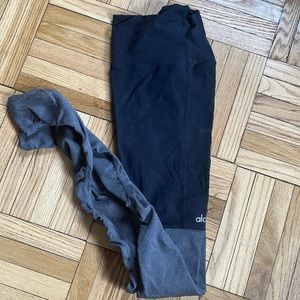 Alo cinch leg legging